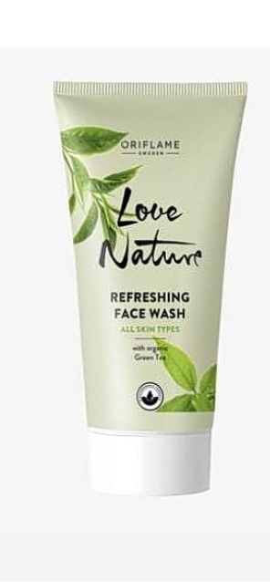 Love nature refreshing face wash with Organic Green Tea 50 ml